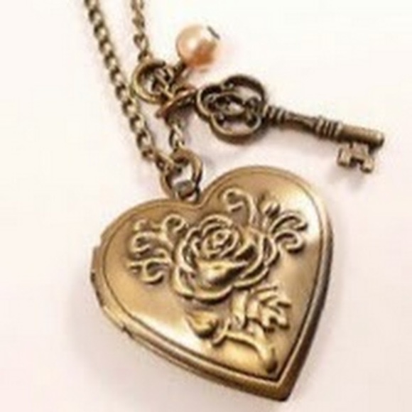 Meet your Posher, Paper - Picture 1 of 1